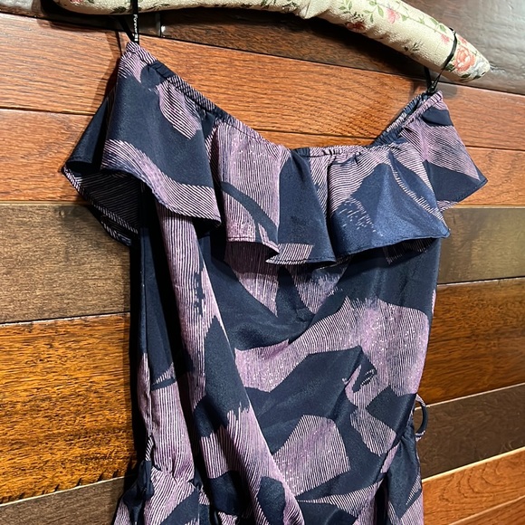 Forever 21 Strapless Ruffled Romper - Picture 2 of 6